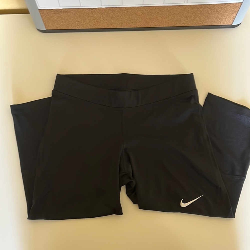 Nike crop leggings
